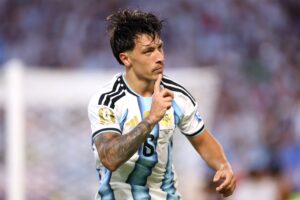 Lisandro Martínez, mi único héroe en este lío