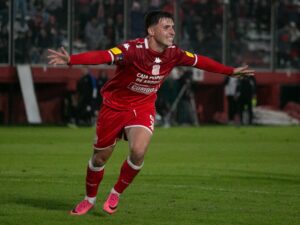 San Martín goleó a Almagro y ratificó su gran momento en la Primera Nacional